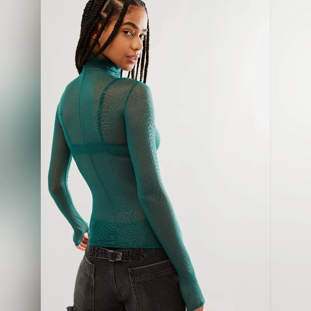 Free People On The Dot Layering Top NWT - Picture 3 of 8